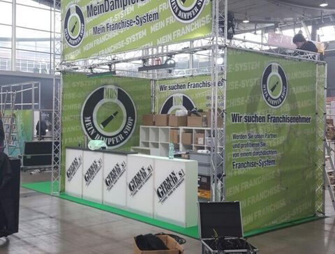 Großformat Banner für Messestand Mein Dampfer Shop