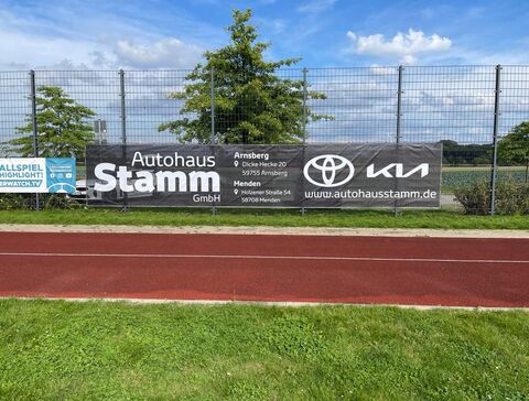 Großformatbanner aus Mesh für KIA Stamm Menden